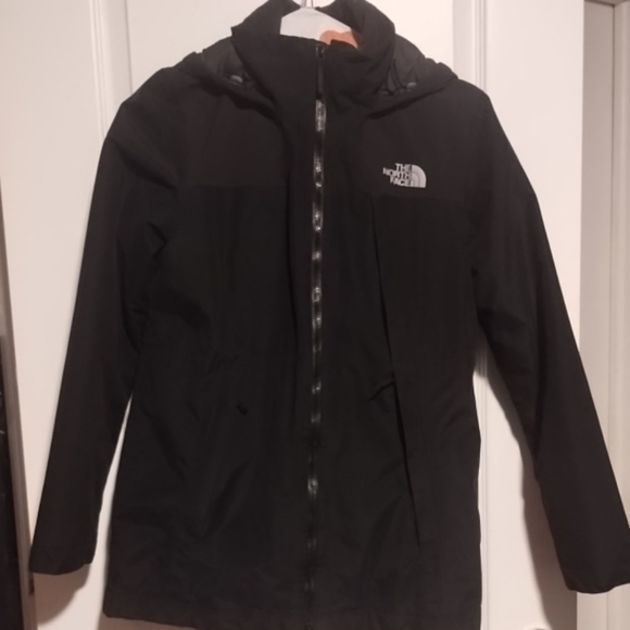The North Face Dryvent Jacket, RN 61661 CA 30516 Size Medium /Hood - Picture 3 of 5